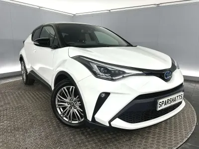 Second-hand Toyota C-HR 122 CP (89 kW) 2023 Alb SUV