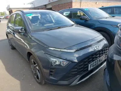 Używany Hyundai Bayon SE 100 KM (73 kW) 2023 Szary SUV