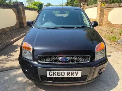 Used Ford Fusion Titanium 2010 Hatchback