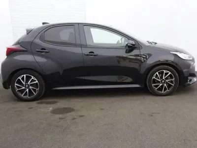 Second-hand Toyota Yaris Hybrid Design 116 CP (85 kW) 2023