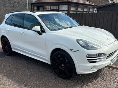 Usado Porsche Cayenne 245 HP (180 kW) 2011 Branco SUV