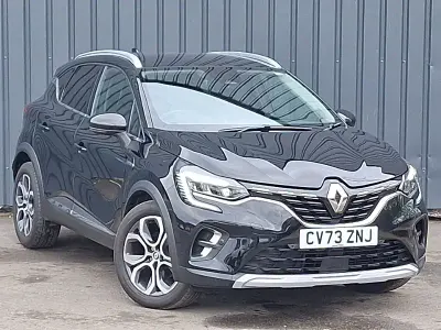 Second-hand Renault Captur Techno 160 CP (117 kW) 2023 Negru SUV