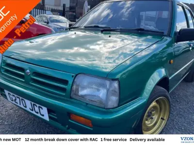 Begagnad Nissan Micra 60 HK (44 kW) 1990 Grön Halvkombi
