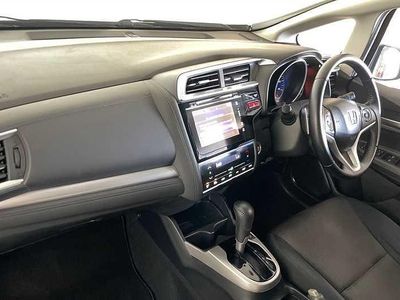 Begagnad Honda Jazz EX 102 HK (75 kW) 2018 Grå Halvkombi