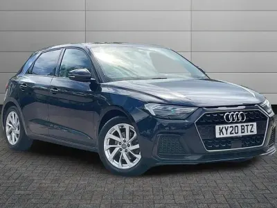 Used Audi A1 Sportback Sport 114 HP (83 kW) 2020 Firmament blue Hatchback