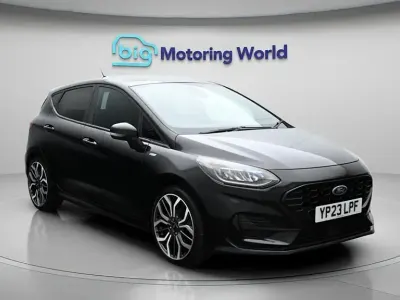 Second-hand Ford Fiesta ST-Line X 100 CP (73 kW) 2023 Negru Hatchback