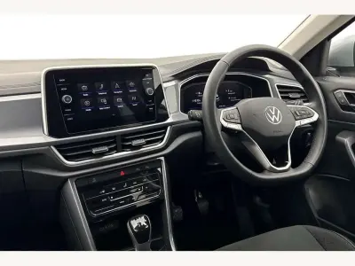 Used VW T-Roc Style 150 HP (110 kW) 2025 Pyrite silver SUV