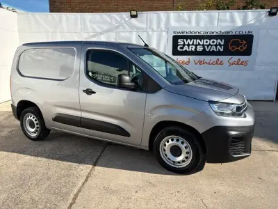 Used Citroën Berlingo 100 HP (73 kW) 2023 Grey MPV
