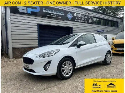 Used Ford Fiesta 2019 White Hatchback