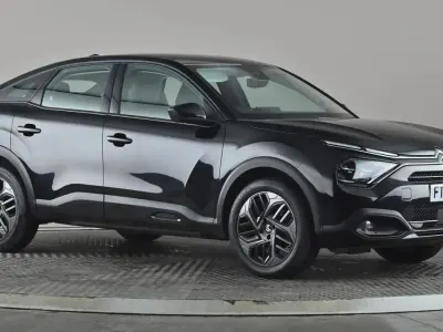 Używany Citroën C4 PureTech 131 KM (96 kW) 2023 Czarny SUV