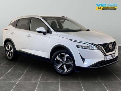 White Used 2022 Nissan Qashqai N-Connecta SUV | £12,995 (Good price)