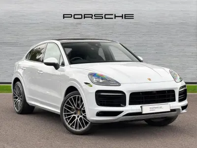 Używany Porsche Cayenne 340 KM (250 kW) 2019 Biały SUV