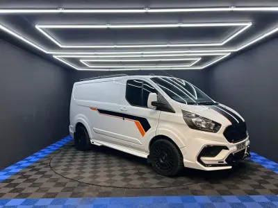 Used Ford Transit Custom S 105 HP (77 kW) 2021 White Van