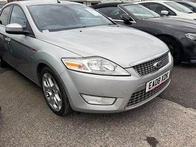 Used Ford Mondeo Titanium 140 HP (102 kW) 2008 Silver Hatchback