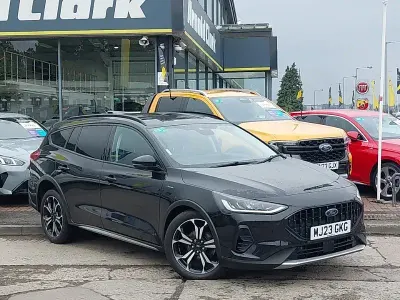 Used Ford Focus Active X 155 HP (114 kW) 2023 Black Estate