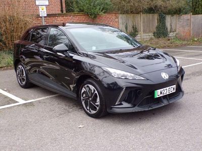 Used MG MG4 EV Trophy 63 kW (87 HP) 2023 Black Hatchback