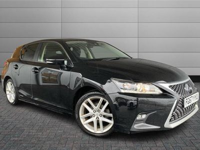 Lexus CT200h