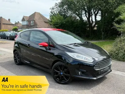 Used Ford Fiesta Zetec 140 HP (102 kW) 2016 Black Hatchback