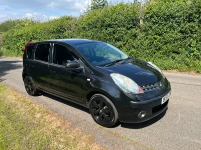 Begagnad Nissan Note Acenta 88 HK (64 kW) 2007 Svart Minibuss