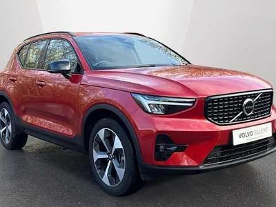 Used Volvo XC40 Plus 197 HP (144 kW) 2024 Red SUV