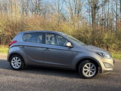 Grey Used 2014 Hyundai i20 Active Hatchback | £5,799 (Fair price)