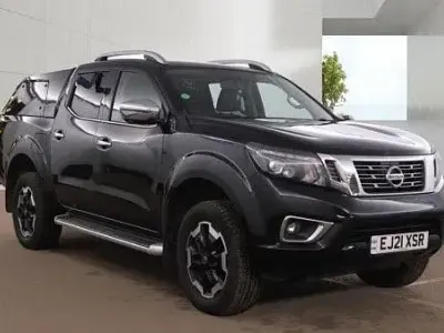 Used Nissan Navara Tekna 190 HP (139 kW) 2021 Black Pickup