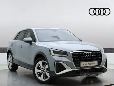 Usado Audi Q2 S-Line 2025 Gris SUV