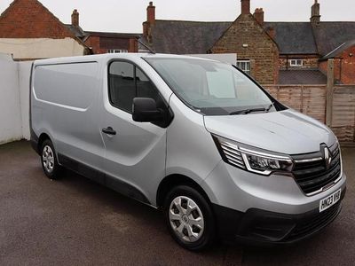 Used Renault Trafic Business 128 HP (94 kW) 2023 Grey