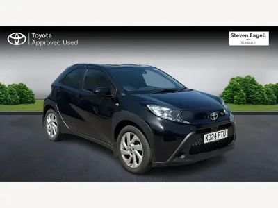 Used Toyota Aygo X PURE 72 HP (52 kW) 2024 Black SUV