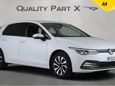 Używany VW Golf VIII Active 2022 Biały Hatchback