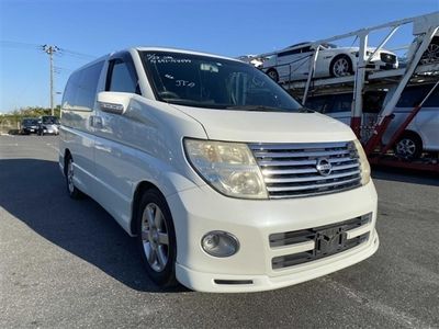 used Nissan Elgrand low miles 4 wheel drive SUNROOFS