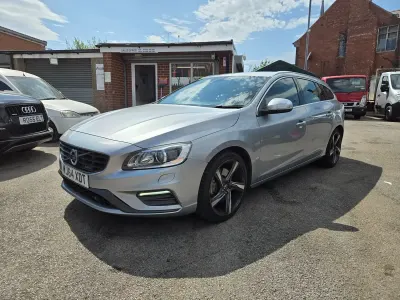 Used Volvo V60 R-Design 215 HP (158 kW) 2014 Silver Estate