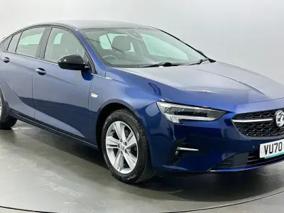 Used Vauxhall Insignia Sport 122 HP (89 kW) 2021 Blue Hatchback