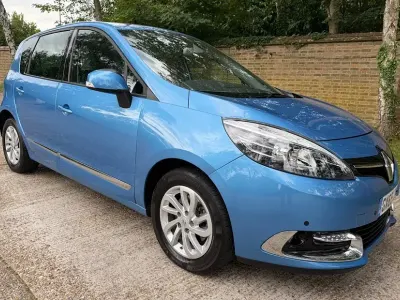 Used Renault Scenic E-Tech Dynamique 110 HP (80 kW) 2015 Estate