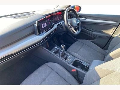 Used VW Golf VIII Life 110 HP (80 kW) 2023 Blue Hatchback