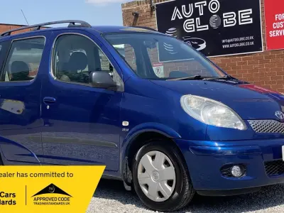 Used Toyota Yaris Verso 2004 Blue MPV