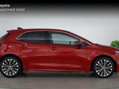 Used Toyota Corolla Design 138 HP (101 kW) 2024 Red Hatchback