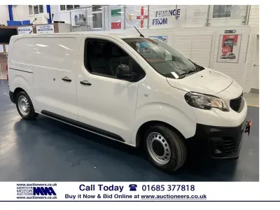 Used Peugeot Expert Premium 100 HP (73 kW) 2022 White Van