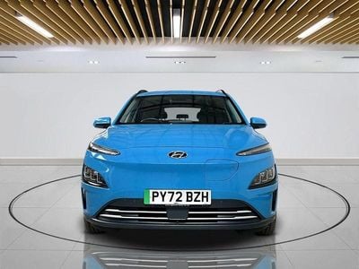 Second-hand Hyundai Kona Premium 100 kW (136 CP) 2022 Albastru SUV