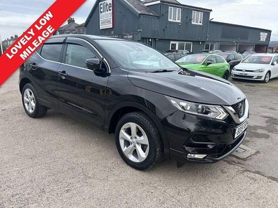 Begagnad Nissan Qashqai Acenta Premium 140 HK (102 kW) 2019 Svart SUV