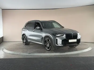 Usado BMW X5 M Sport 482 CV (354 kW) 2023 Gris SUV