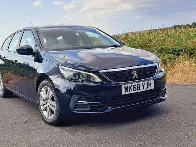 Used Peugeot 308 Active 2018 Nera black metallic Estate