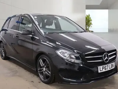 Usado Mercedes B200 AMG line 2018 Preto Monovolume