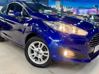 Used Ford Fiesta Zetec 82 HP (60 kW) 2014 Blue Hatchback