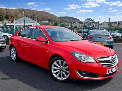 Used Vauxhall Insignia Elite 163 HP (119 kW) 2015 Red Hatchback