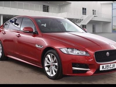 Used Jaguar XF R-Sport 180 HP (132 kW) 2019 Red Sedan
