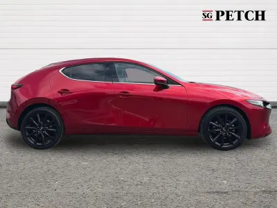 Used Mazda 3 Edition 183 HP (134 kW) 2023 Red Hatchback