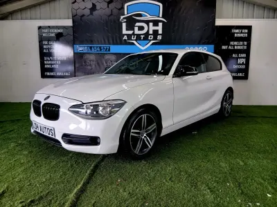 Usado BMW 116 Sport Line 2015 Blanco Utilitario