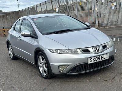 Silver Used 2009 Honda Civic SE Hatchback | £4,995 (A bit pricey)
