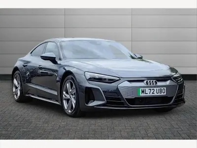 Second-hand Audi e-tron GT quattro Comfort 384 kW (523 CP) 2022 Gri Berlinǎ